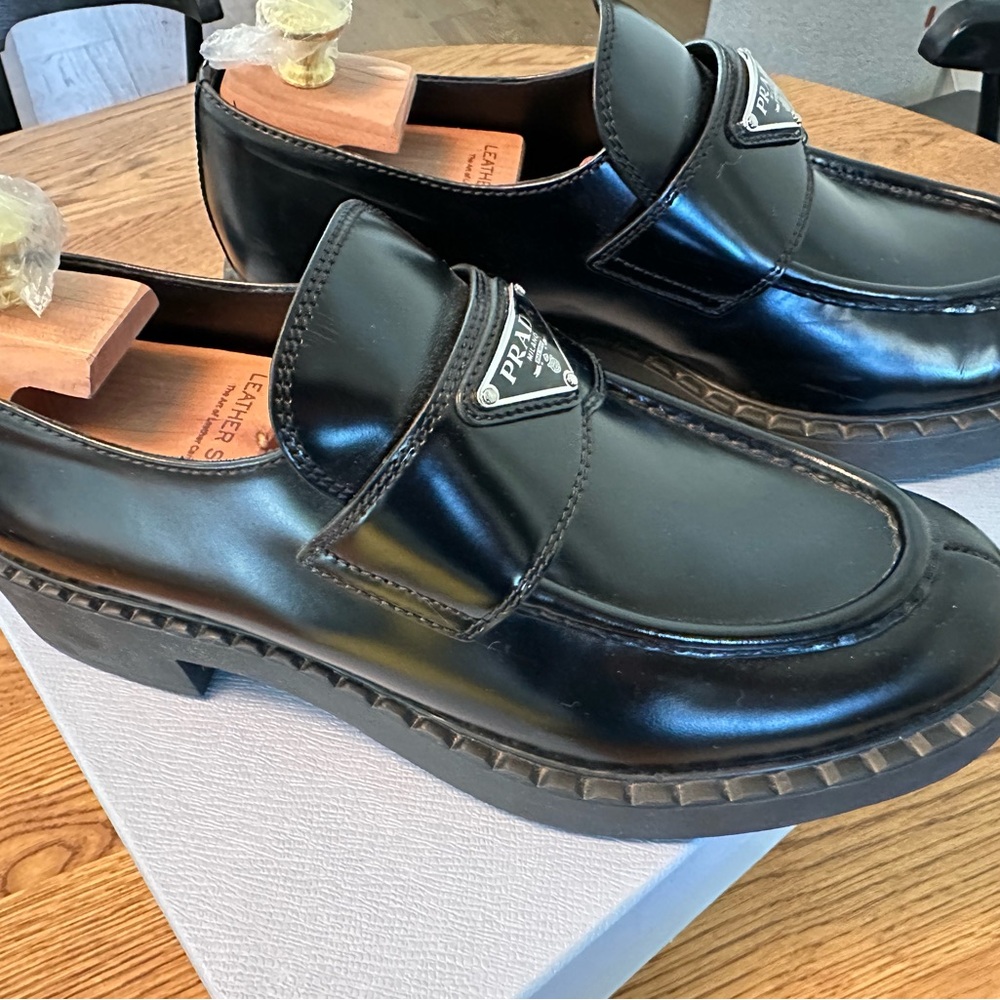 PRADA women’s Calzature Donna Spazzolato 1 loafers US size 10 - Picture 2 of 11